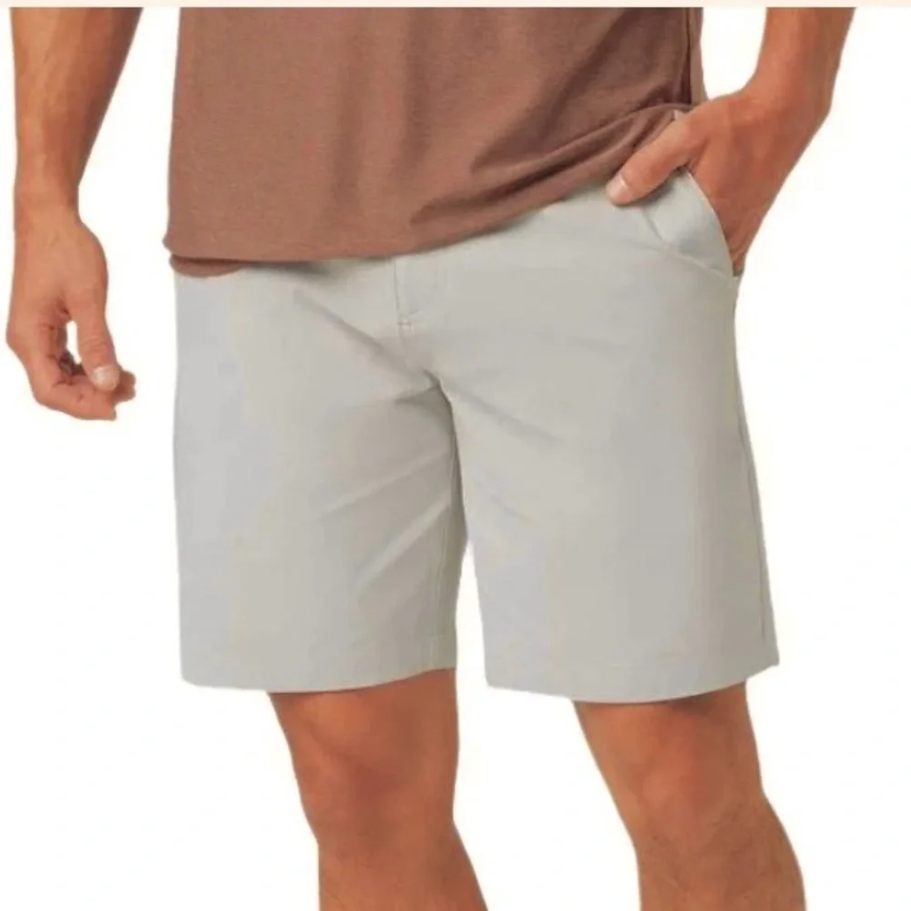 Vuori Men’s Meta Shorts Size 38 Khaki | 8” inseam